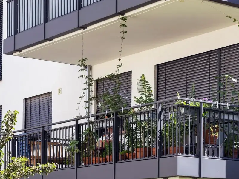 Balcony 668281035 Web 800x600
